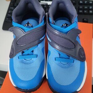 Nike toddler D11